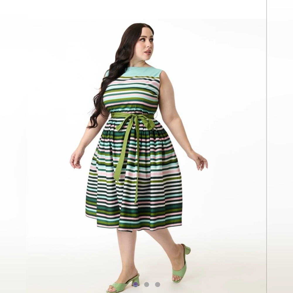 NWOT Unique Vintage 1950s Retro Striped Swing Dress With Pockets Sz. 16 /1X